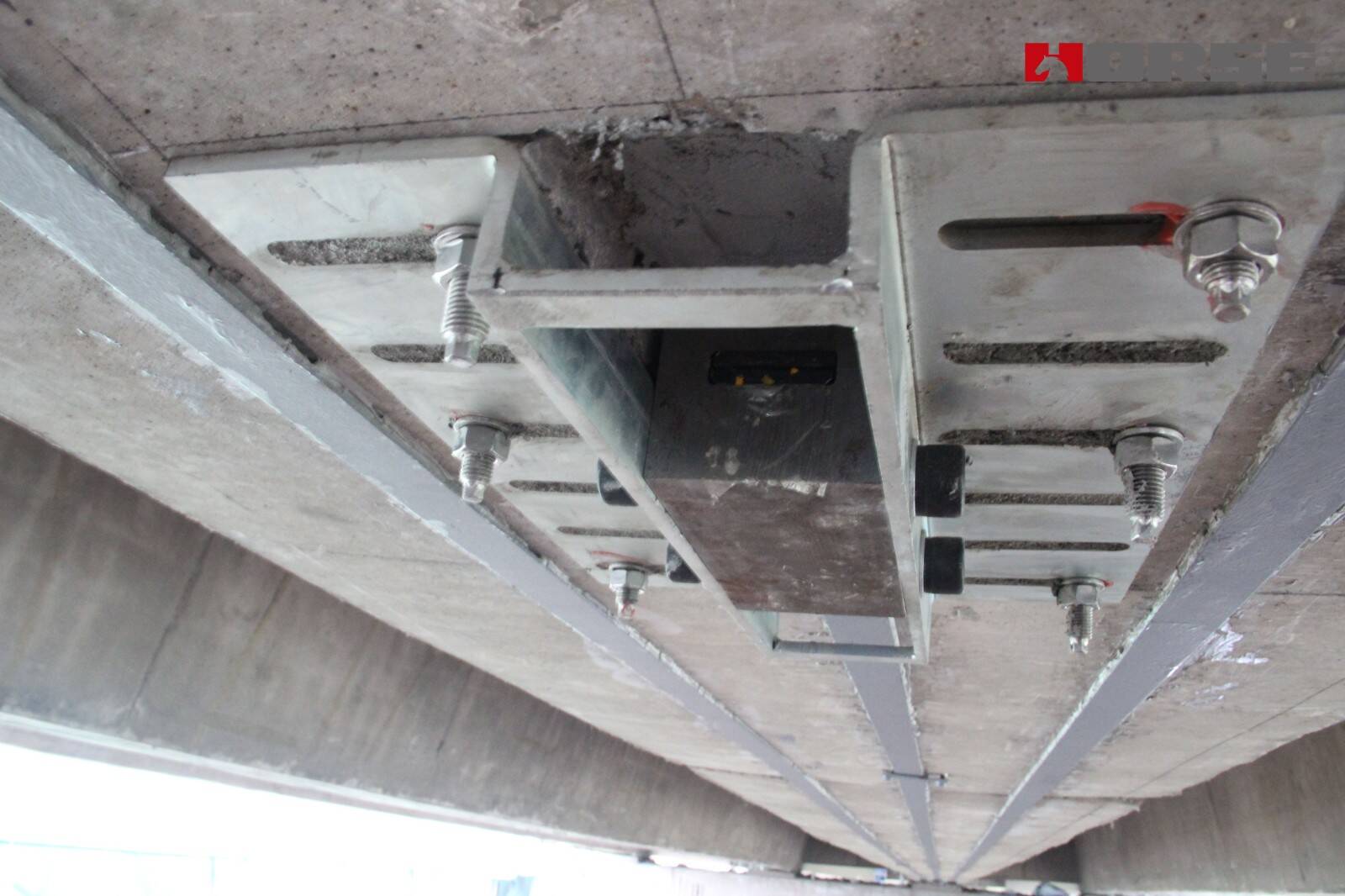 Strengthening With Prestressed Carbon Plates To Solve The Bearing Problem Of Bridge Superstructure Caused By Cracks