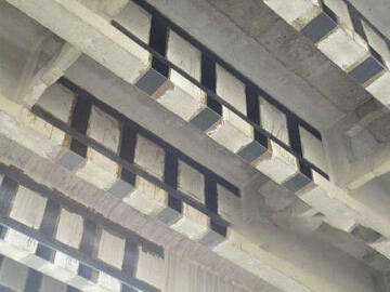 Bridge members reinforced by CFRP 